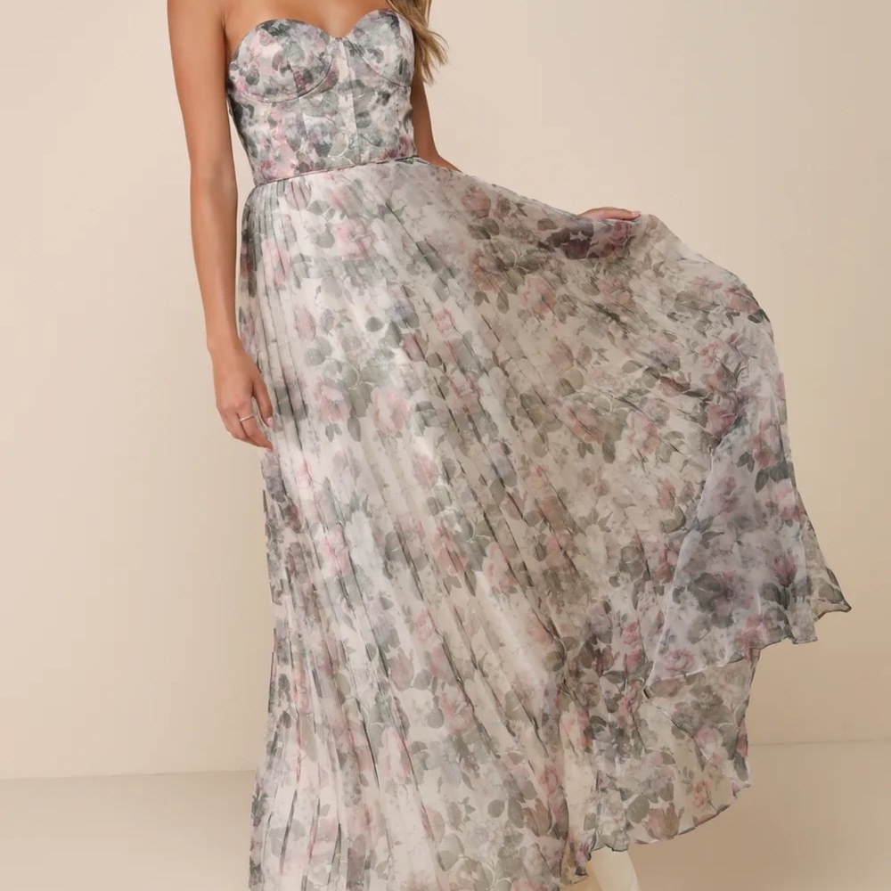 Lulu’s Ivory Multi Floral Print Organza Maxi Dress